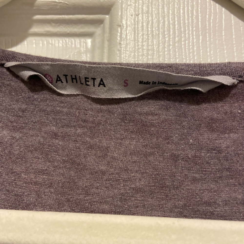 Athleta Weekender long-sleeved maxi dress in burgundy, size small - Picture 3 of 4